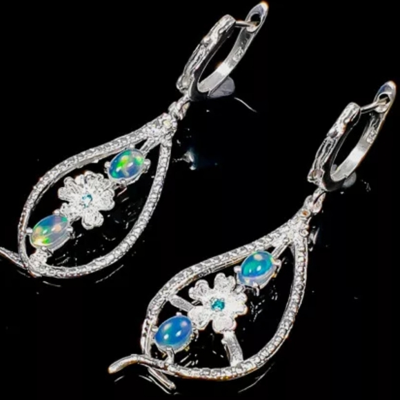 STUNNING Fire Opal & Sapphire Sterling floral earrings - Picture 5 of 9